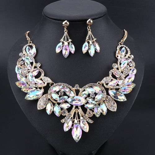 Bedazzled Necklace