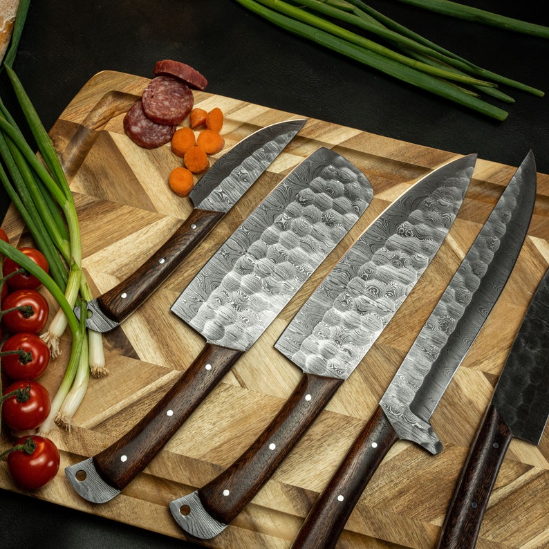 5 pcs Damascus Kitchen Knives Indoor/Outdoor BBQ Cooking Chef Set Knife Full Tang Wood Handle Cleaver Fillet Paring Knife Free Leather Roll